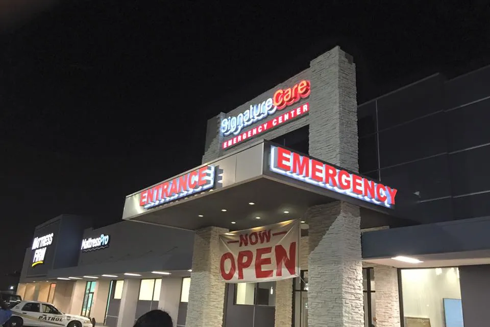 Hospital Sign Cleveland Tennessee