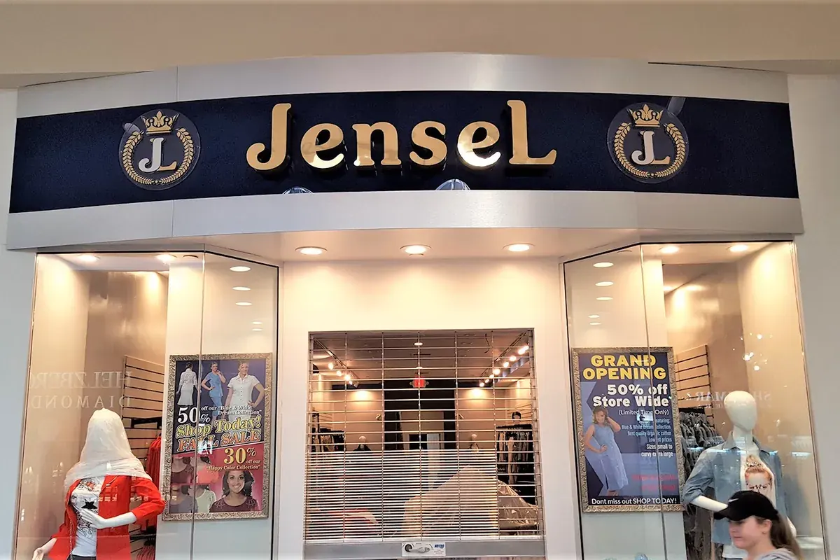 Mall Sign Cleveland Tennessee